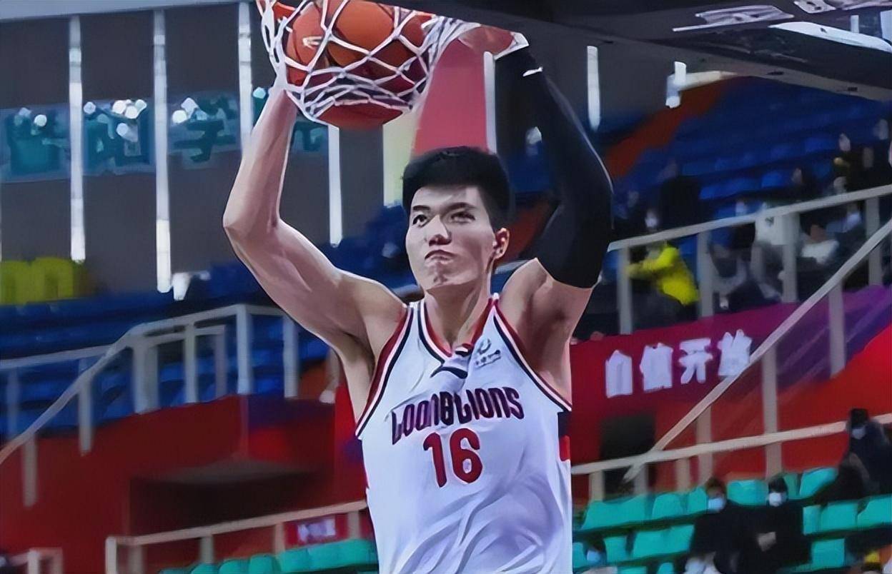 体育竞猜-关于风云突变！洛杉矶湖人冲刺阶段远射贴柱，CBA常规赛版图或变，赛场秩序良好，轮换策略成焦点的信息